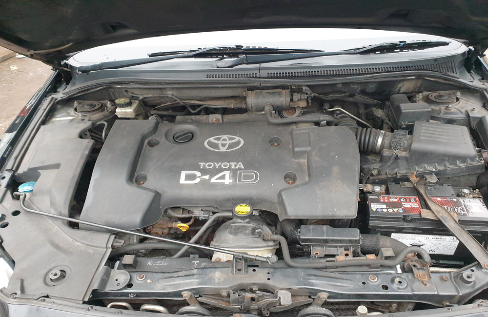 Toyota Avensis T Spirit D4D Engine diesel